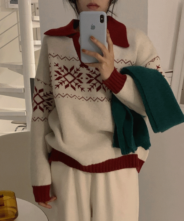 [크리스마스/연말룩] 눈송이 폴로넥 니트 스웨터